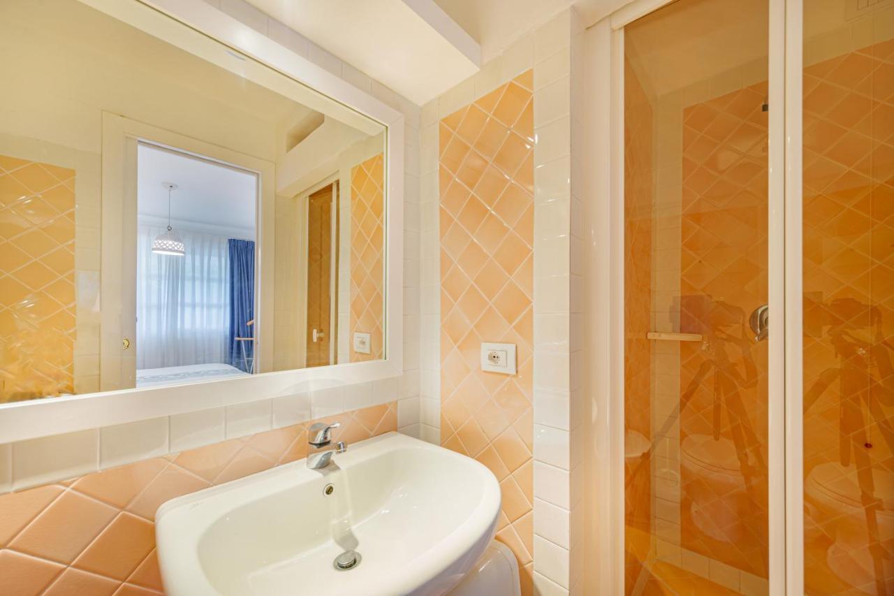 Locanda Tartarughino - Luxury Suites In Porto Rotondo Exteriör bild
