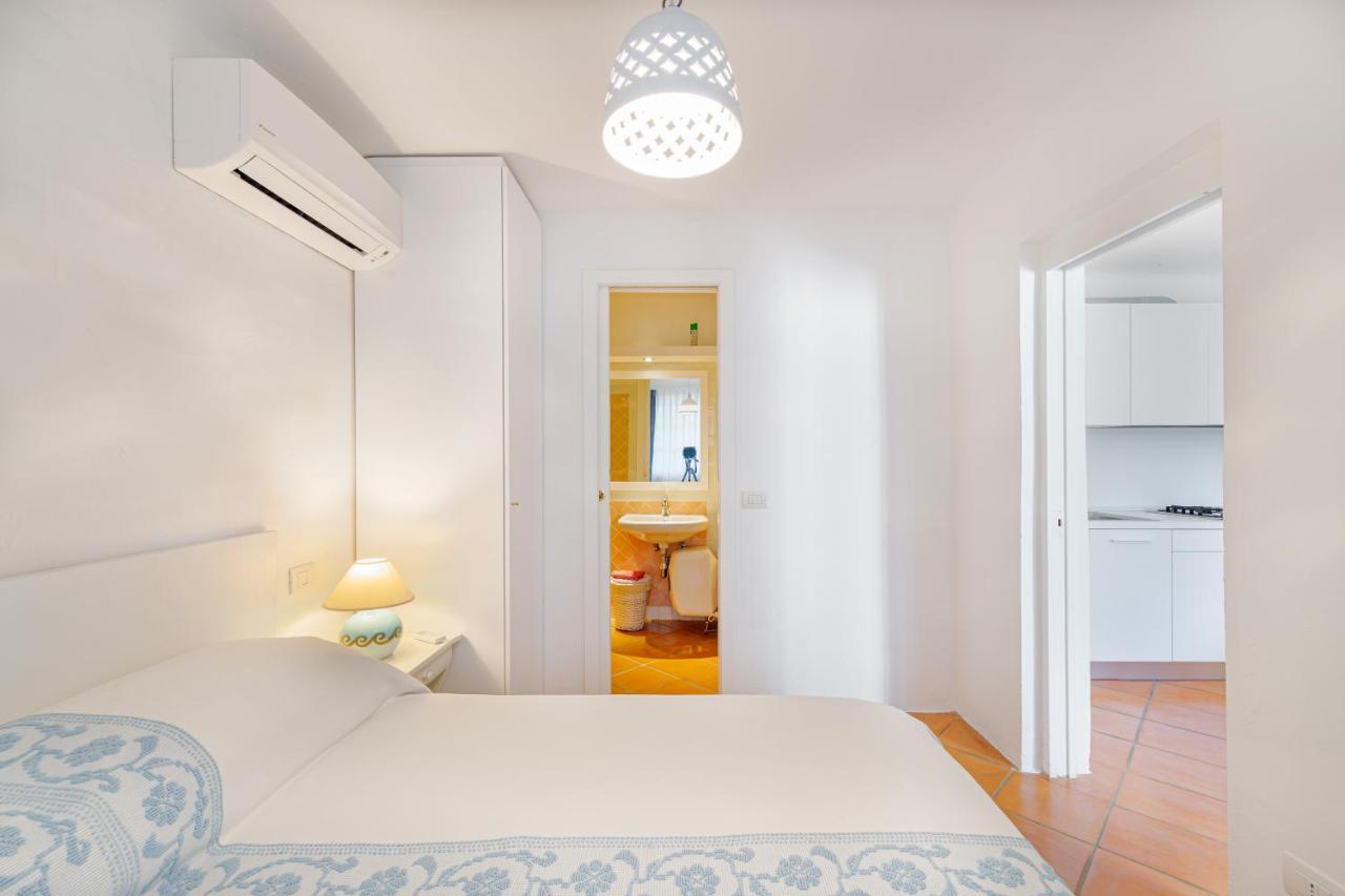 Locanda Tartarughino - Luxury Suites In Porto Rotondo Exteriör bild