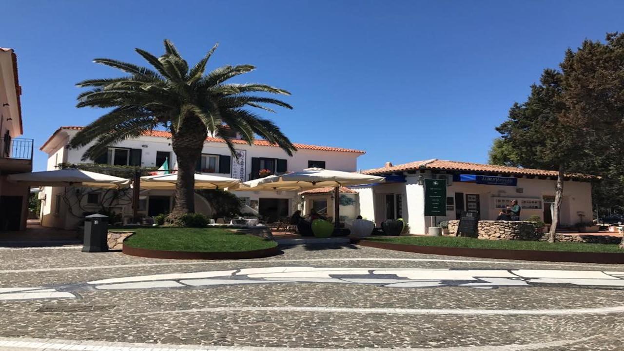 Locanda Tartarughino - Luxury Suites In Porto Rotondo Exteriör bild