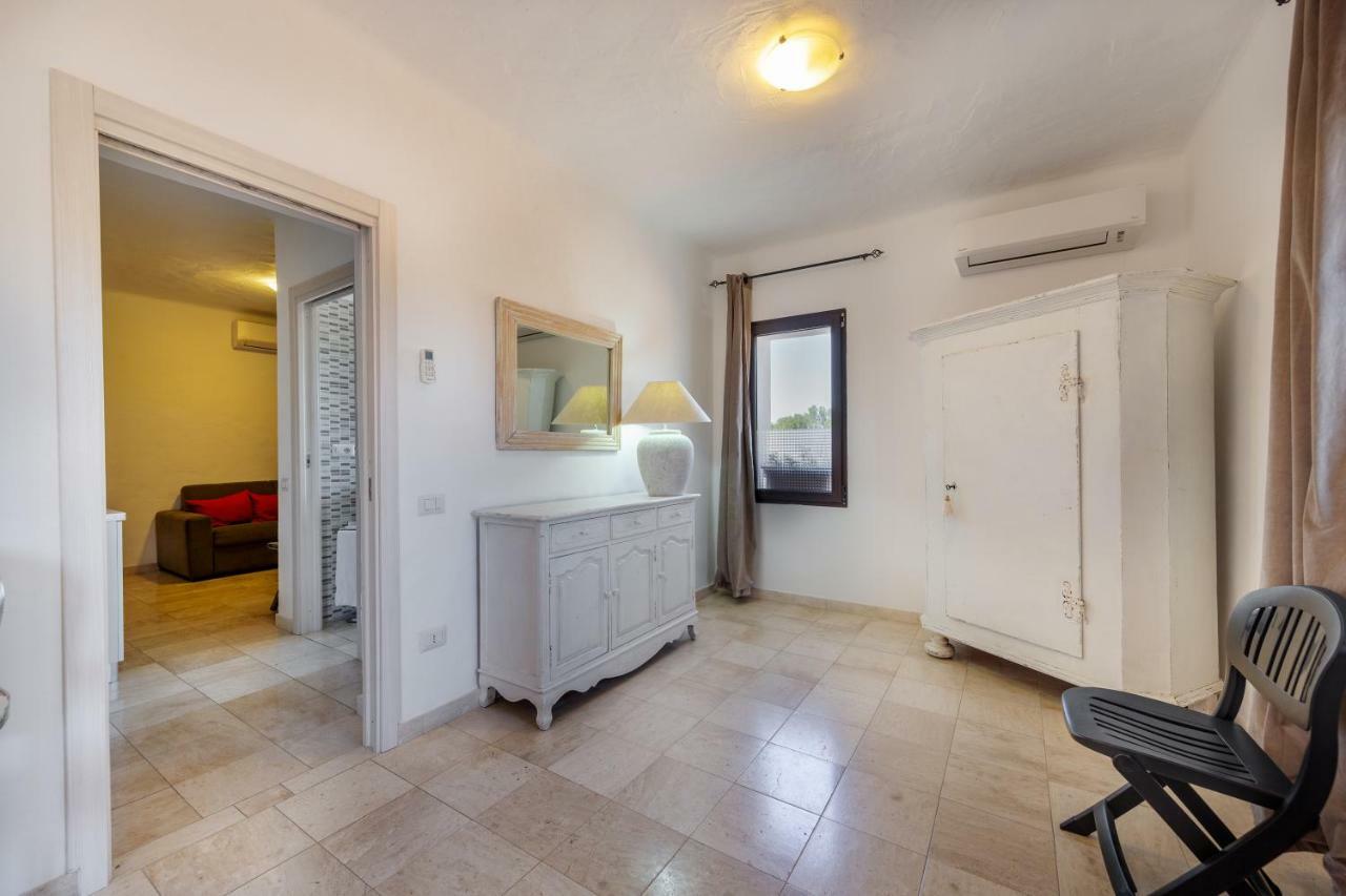 Locanda Tartarughino - Luxury Suites In Porto Rotondo Exteriör bild