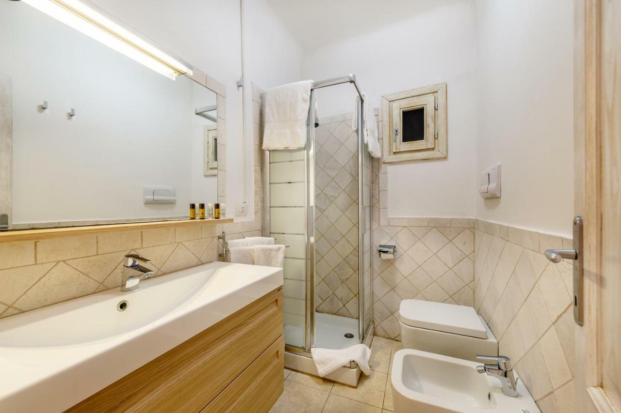 Locanda Tartarughino - Luxury Suites In Porto Rotondo Exteriör bild