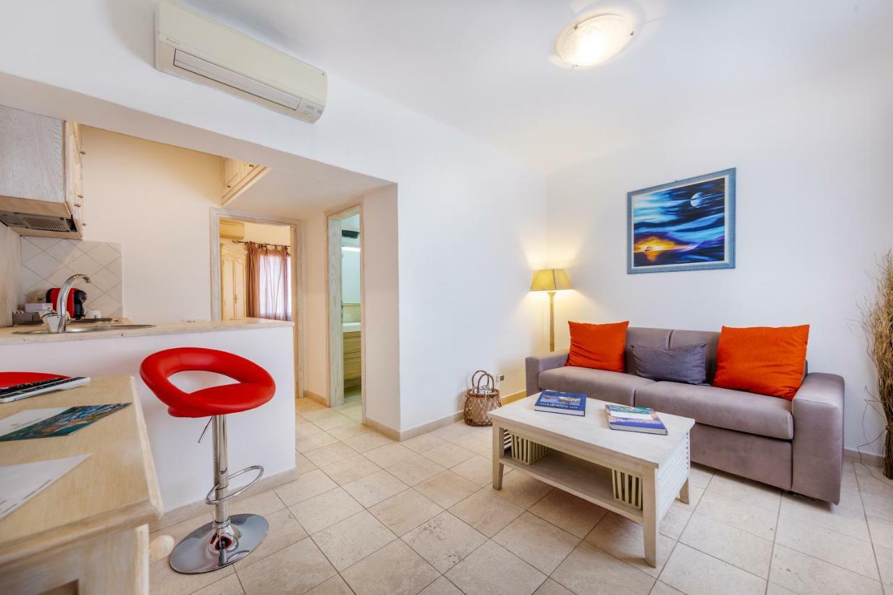 Locanda Tartarughino - Luxury Suites In Porto Rotondo Exteriör bild